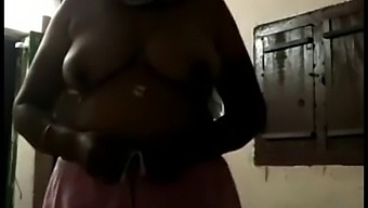 A Woman From A Rural Area In Bihar Shares Explicit Photos Of Herself
