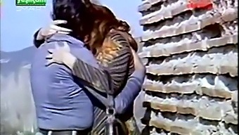 Turkish Couple'S Passionate Kiss In The Car