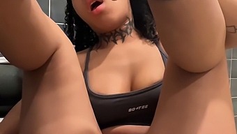Public Gym Bathroom Encounter With An Ebony Beauty Gets Kinky