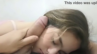 I Satisfy My Stepsister With Intense Sex After Making Her Aroused
