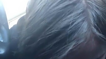 Amateur Babe Gets A Handjob On The Road